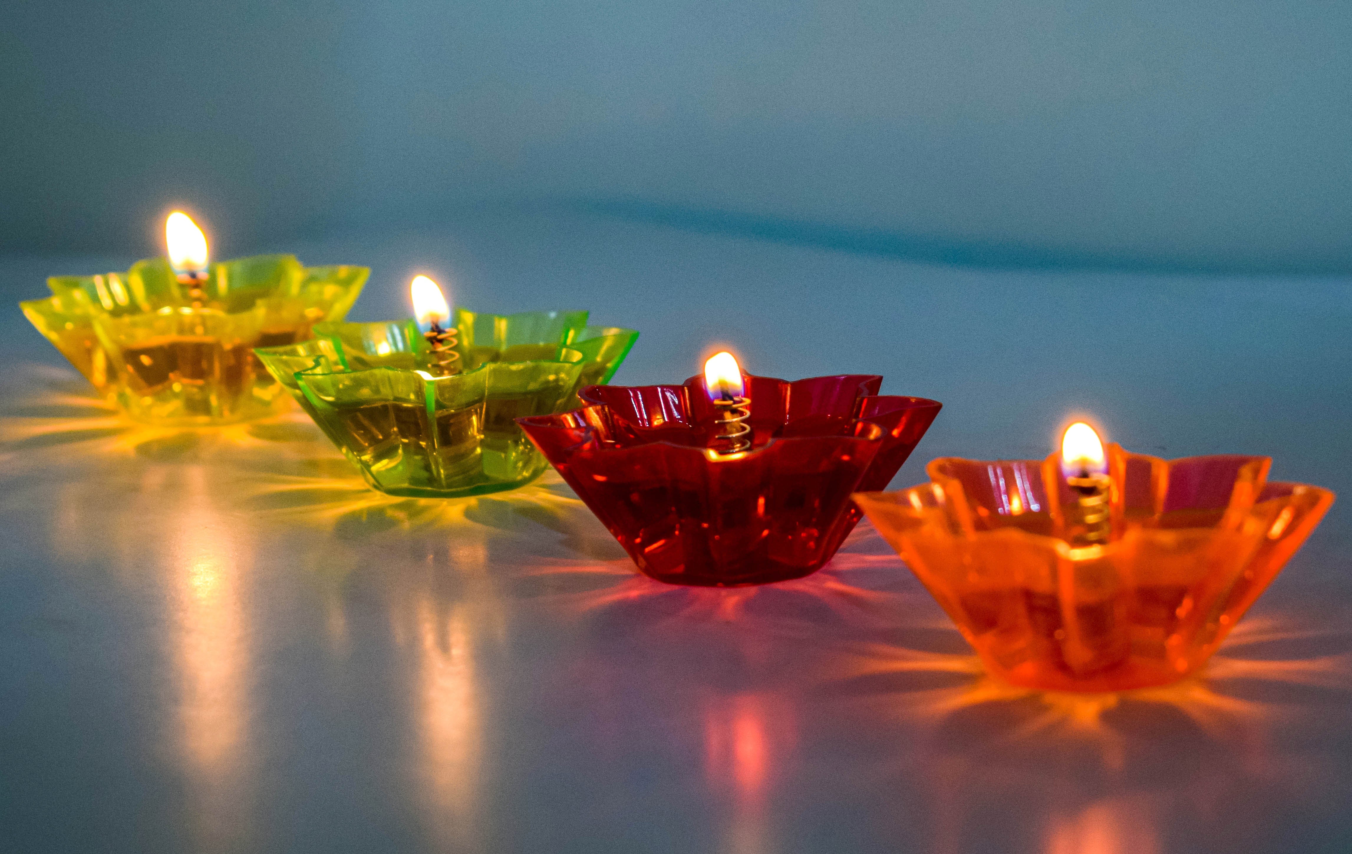 12 Pc Reflective Floating Diwali Diya